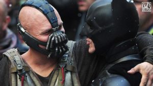 Бейн и Бэтмен. "Темный рыцарь". Бейн и Бэтмен, "Темный рыцарь".